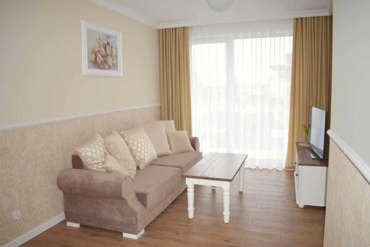 Kolobrzeg Apartament 2 Pokojowy Bursztynowe Apartment Екстериор снимка